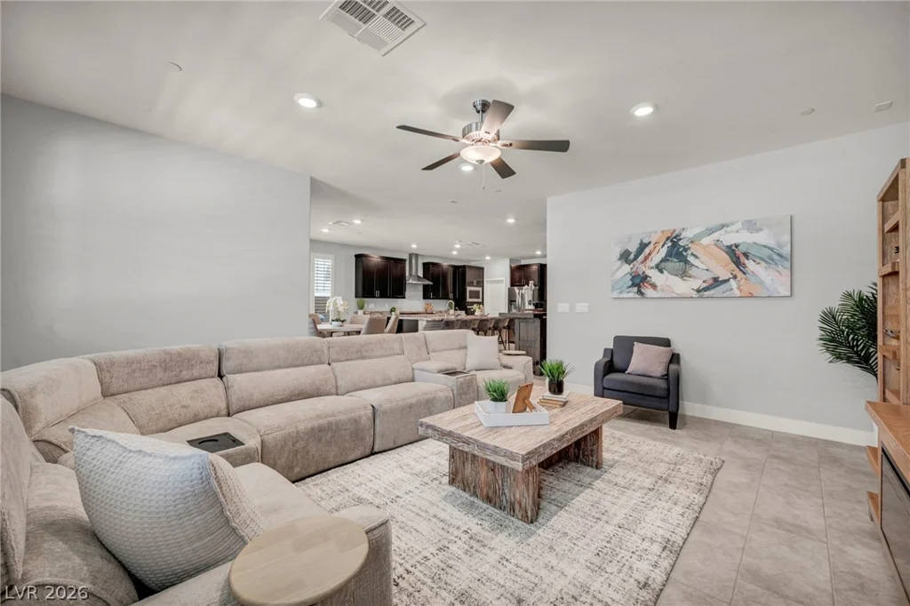 1137 Green Lovebird, Henderson, NV 89011