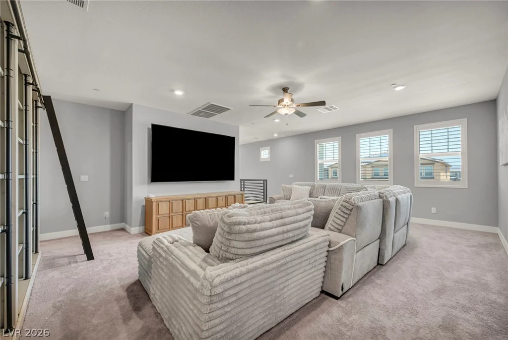 1137 Green Lovebird, Henderson, NV 89011