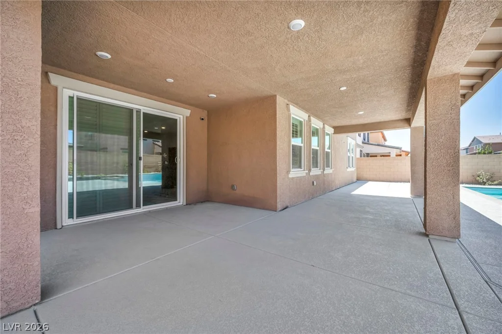 1137 Green Lovebird, Henderson, NV 89011