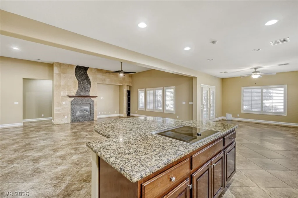 6427 Collingsworth, Las Vegas, NV 89131