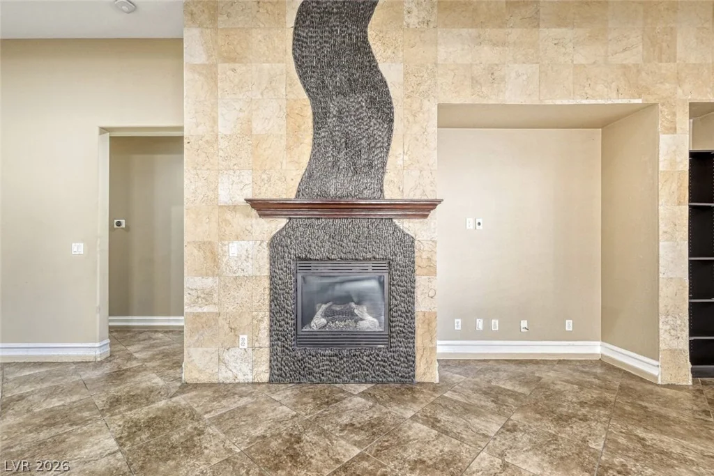 6427 Collingsworth, Las Vegas, NV 89131