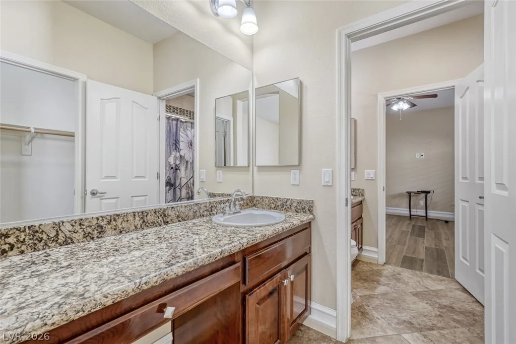 6427 Collingsworth, Las Vegas, NV 89131