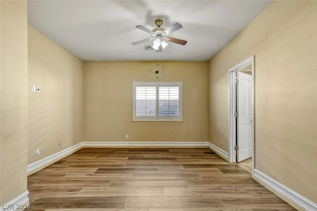 6427 Collingsworth, Las Vegas, NV 89131