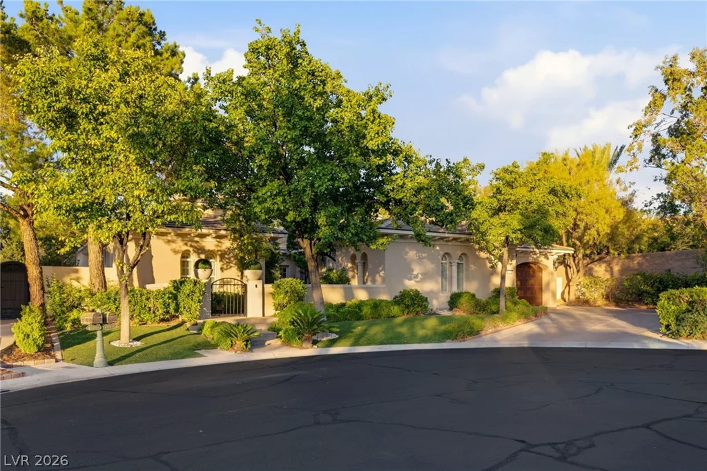 12016 Port Labelle, Las Vegas, NV 89141