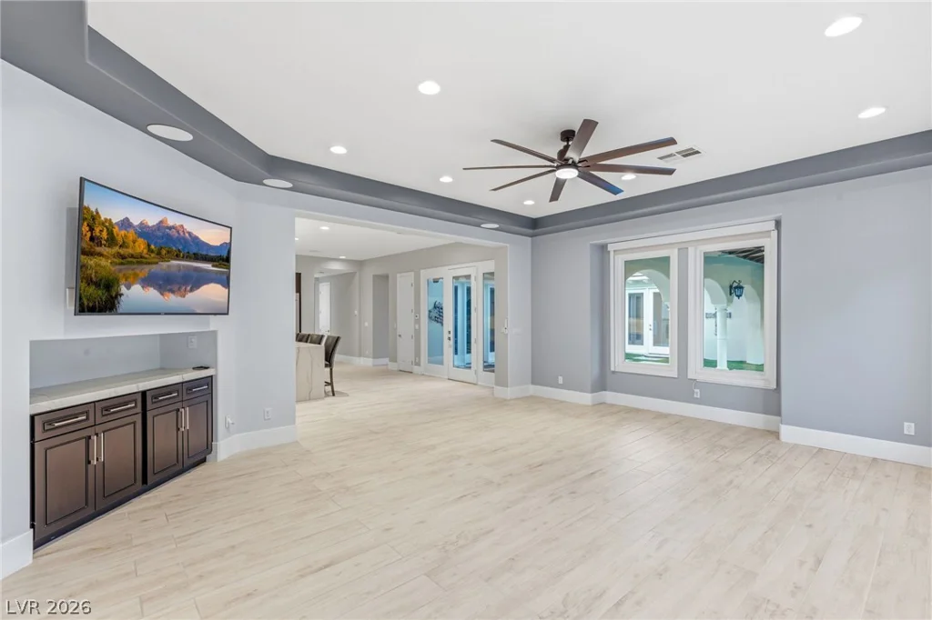12016 Port Labelle, Las Vegas, NV 89141