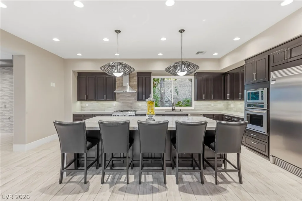 12016 Port Labelle, Las Vegas, NV 89141