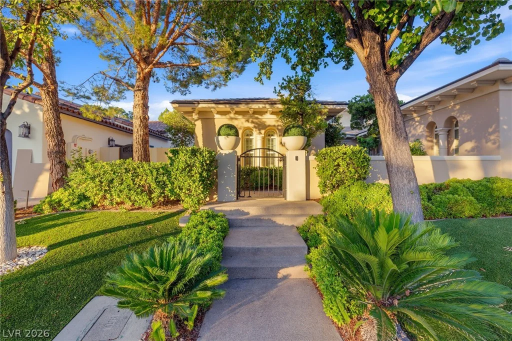 12016 Port Labelle, Las Vegas, NV 89141