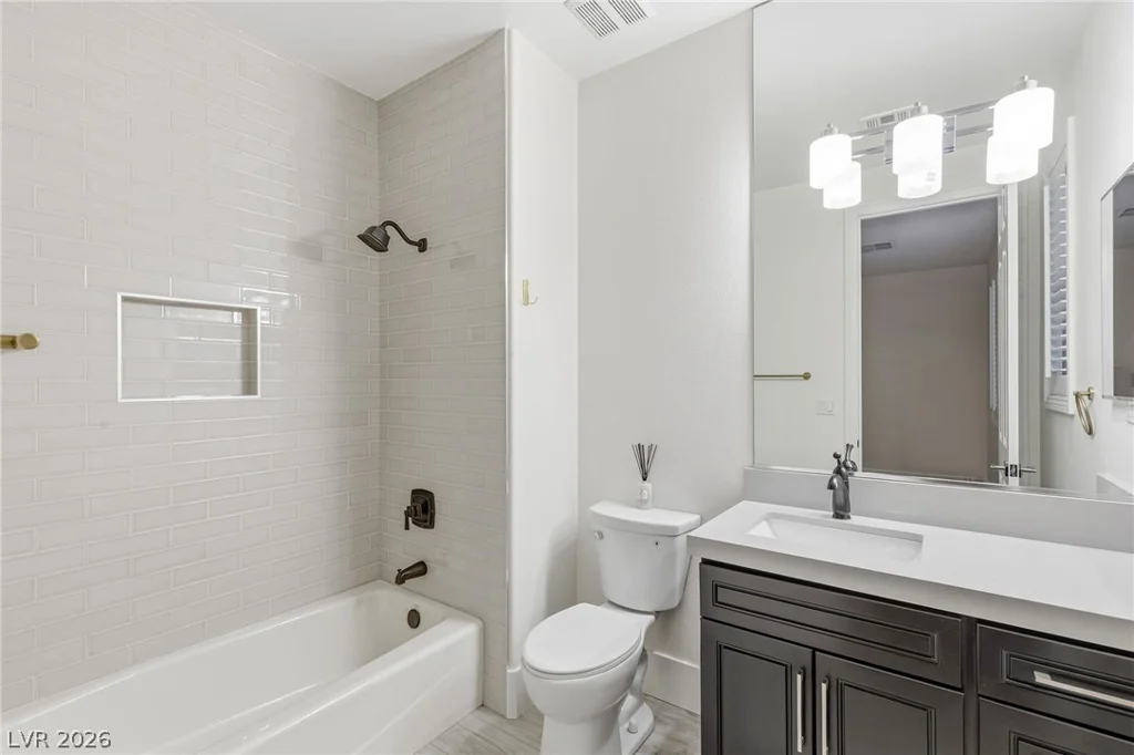 12016 Port Labelle, Las Vegas, NV 89141