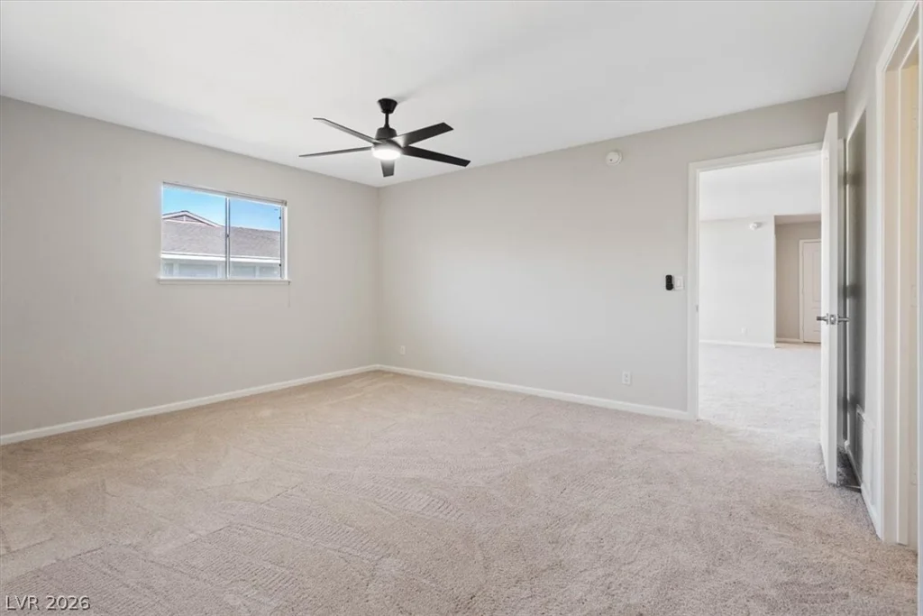 669 Oakmont, Las Vegas, NV 89109