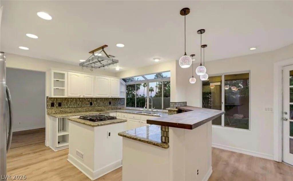 3024 Half Shell, Las Vegas, NV 89128
