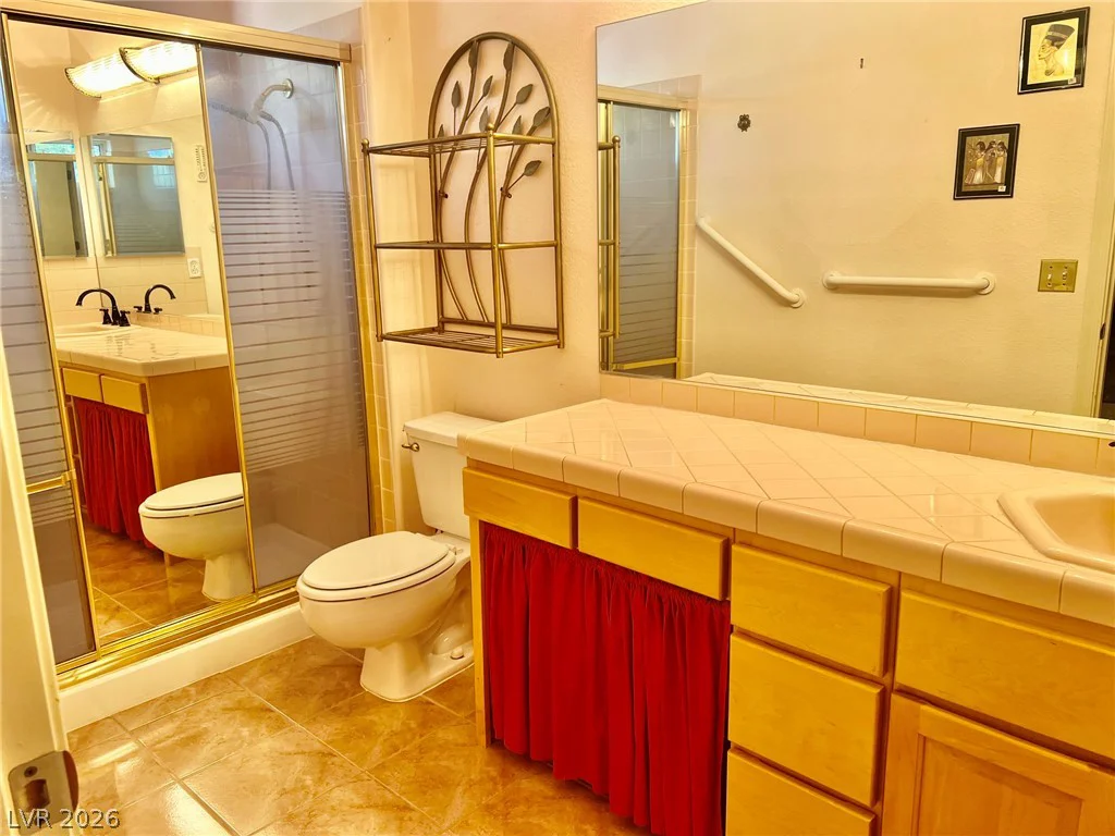 2712 Crown Ridge, Las Vegas, NV 89134
