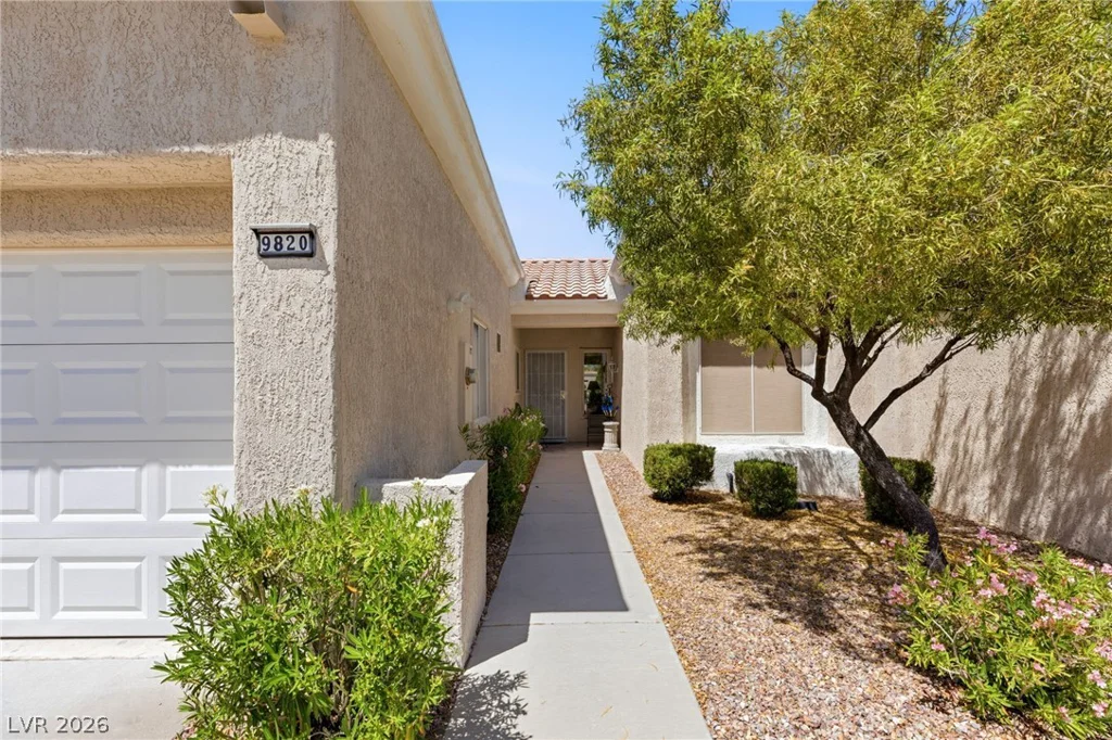 9820 Bundella, Las Vegas, NV 89134