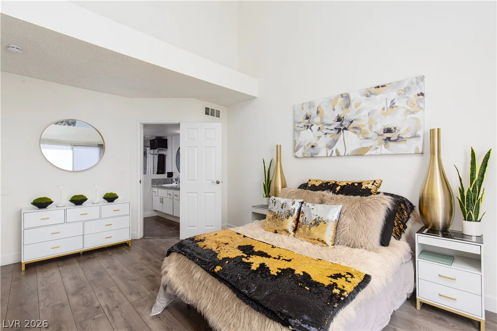 5627 Vineyard, Las Vegas, NV 89110