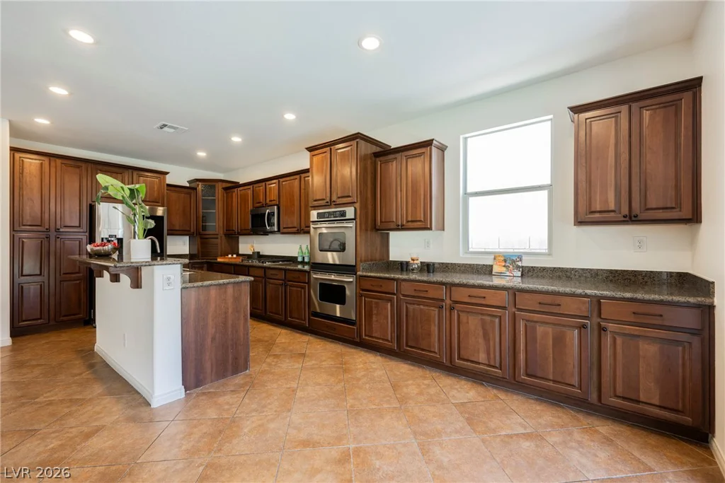 8735 Mount Mira Loma, Las Vegas, NV 89178