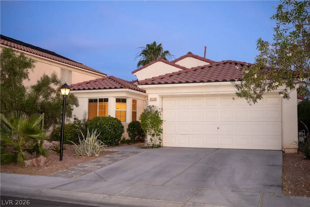 3525 Ponza, Las Vegas, NV 89141