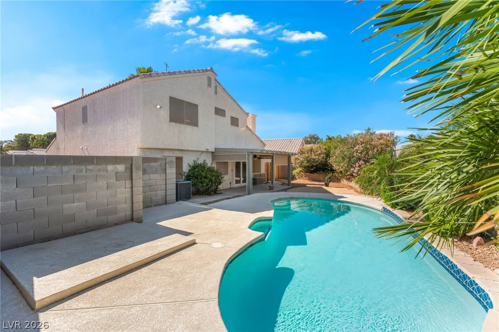 5135 Zapata, North Las Vegas, NV 89031