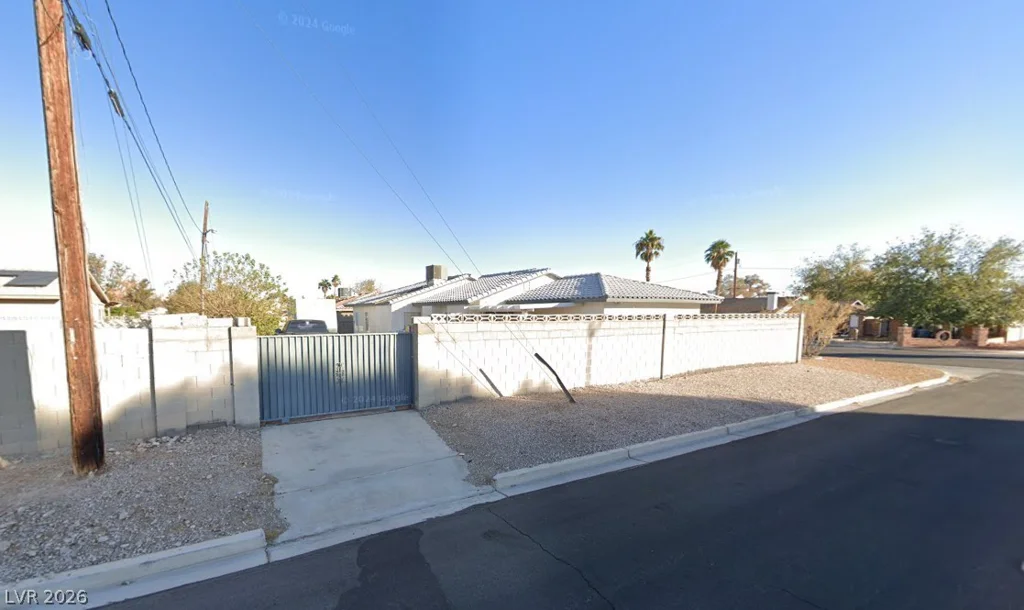 4510 Cleveland, Las Vegas, NV 89104