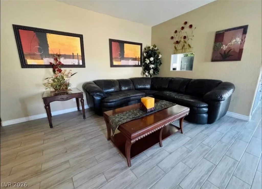 4510 Cleveland, Las Vegas, NV 89104