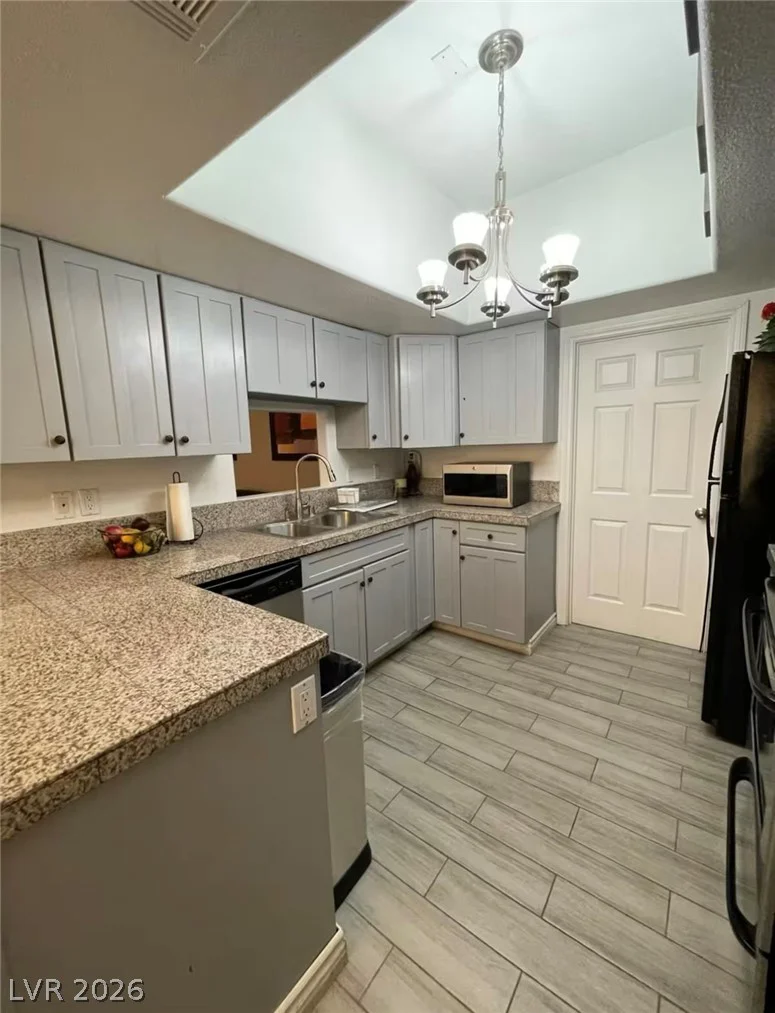 4510 Cleveland, Las Vegas, NV 89104