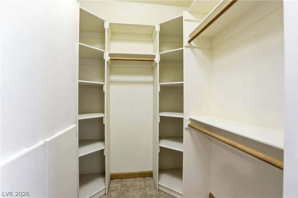 1940 Jasmine Joy, Las Vegas, NV 89117