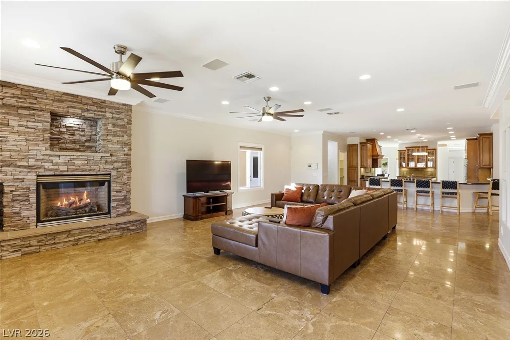 1940 Jasmine Joy, Las Vegas, NV 89117