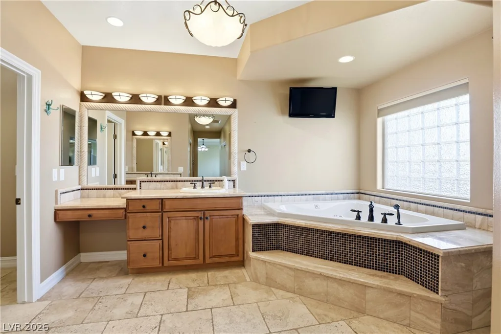 1940 Jasmine Joy, Las Vegas, NV 89117