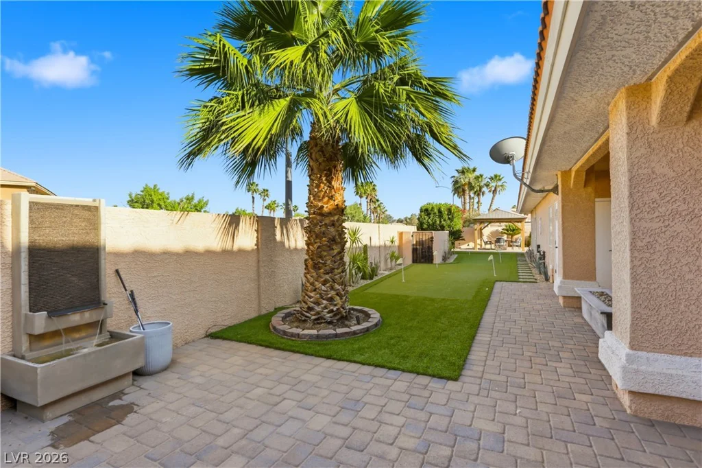 1940 Jasmine Joy, Las Vegas, NV 89117
