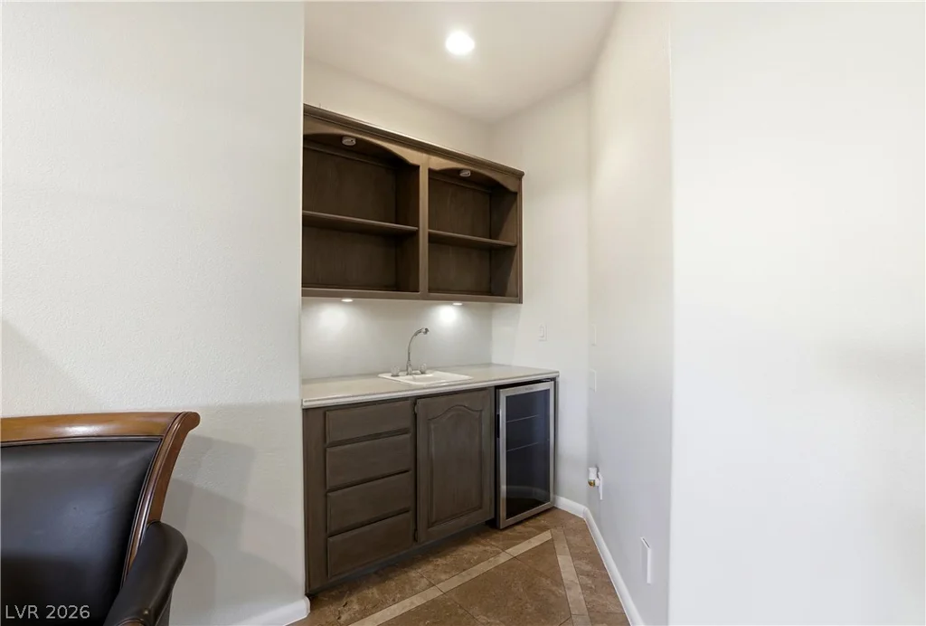 1940 Jasmine Joy, Las Vegas, NV 89117