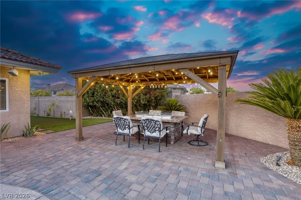 1940 Jasmine Joy, Las Vegas, NV 89117