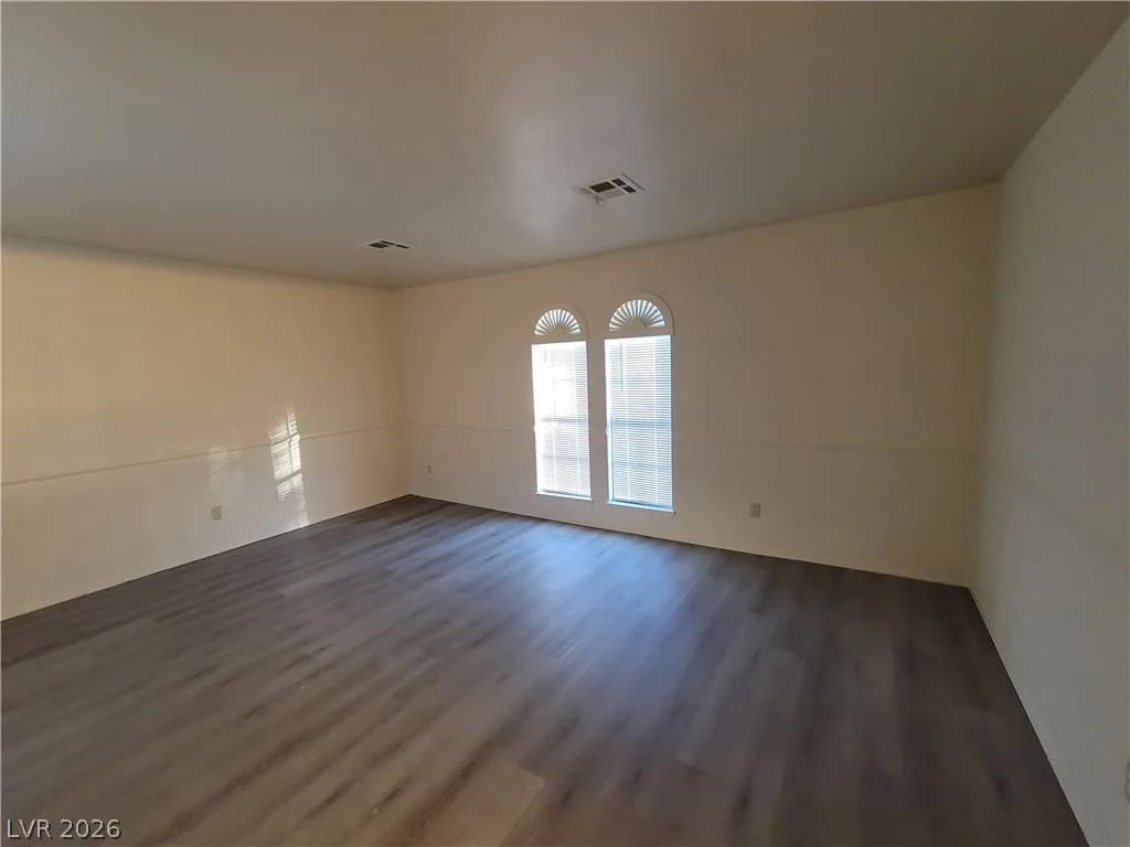 4946 MOZART, Las Vegas, NV 89146