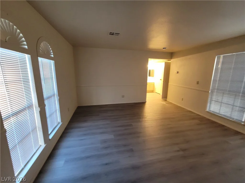 4946 MOZART, Las Vegas, NV 89146