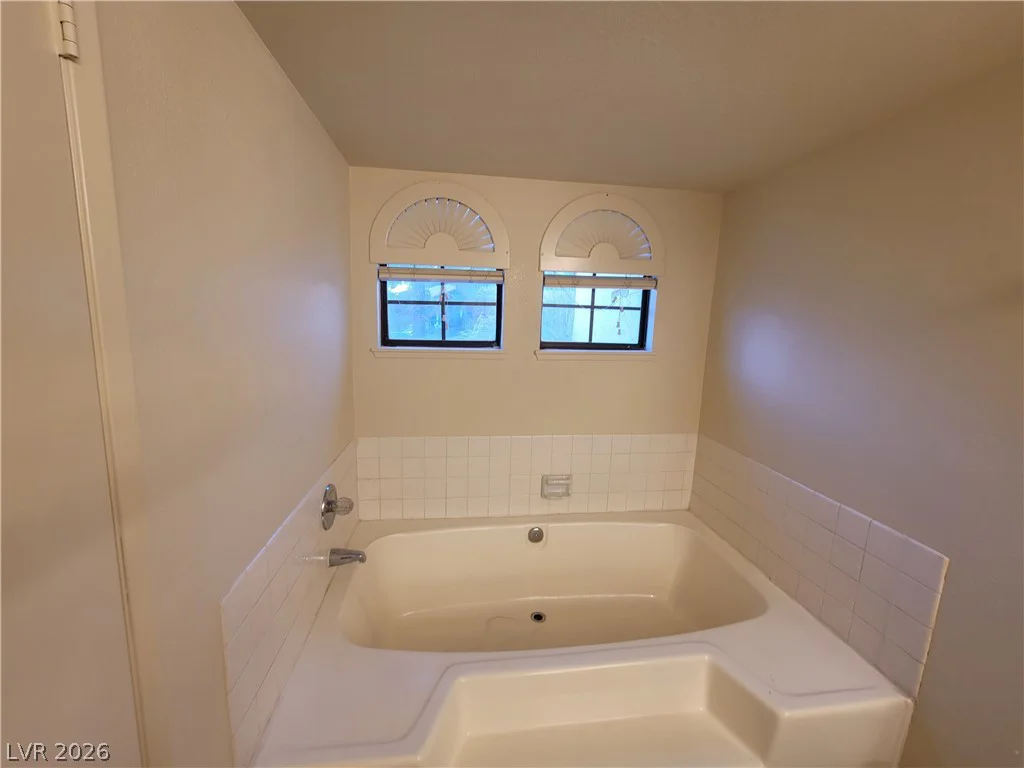 4946 MOZART, Las Vegas, NV 89146