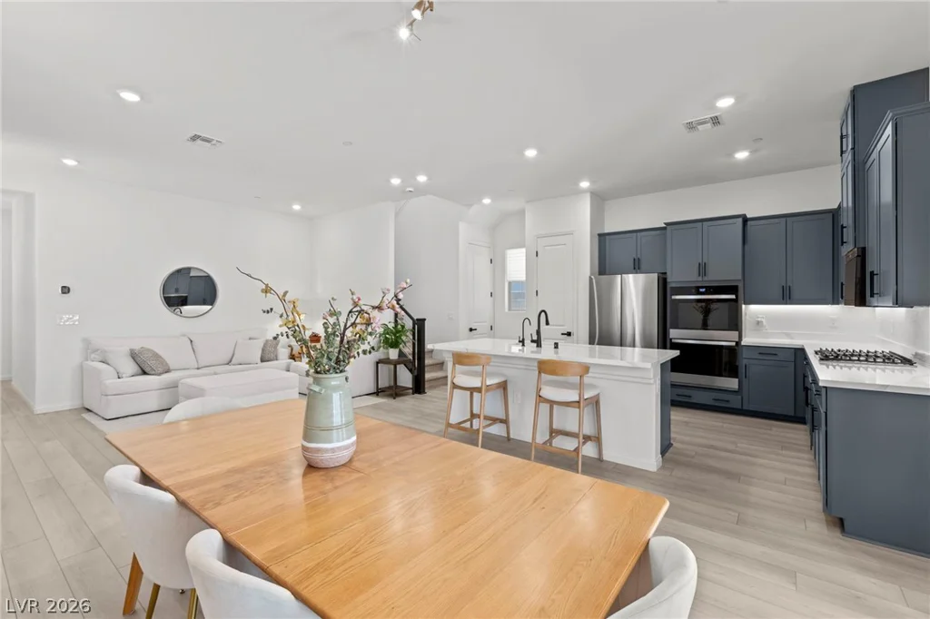 647 La Vista Acres, Las Vegas, NV 89138