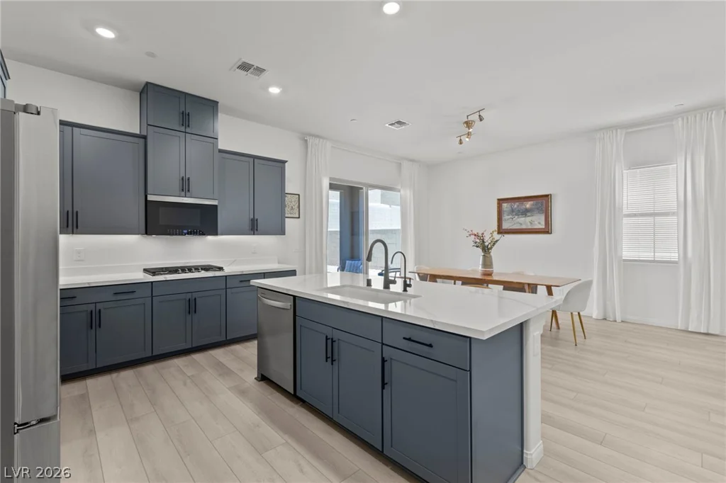 647 La Vista Acres, Las Vegas, NV 89138