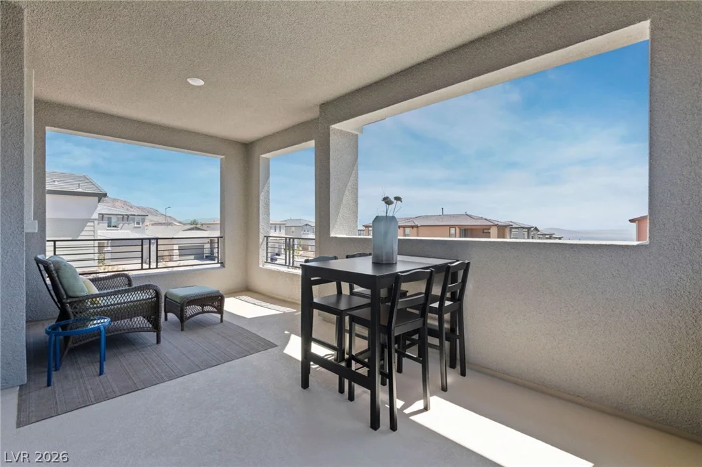 647 La Vista Acres, Las Vegas, NV 89138