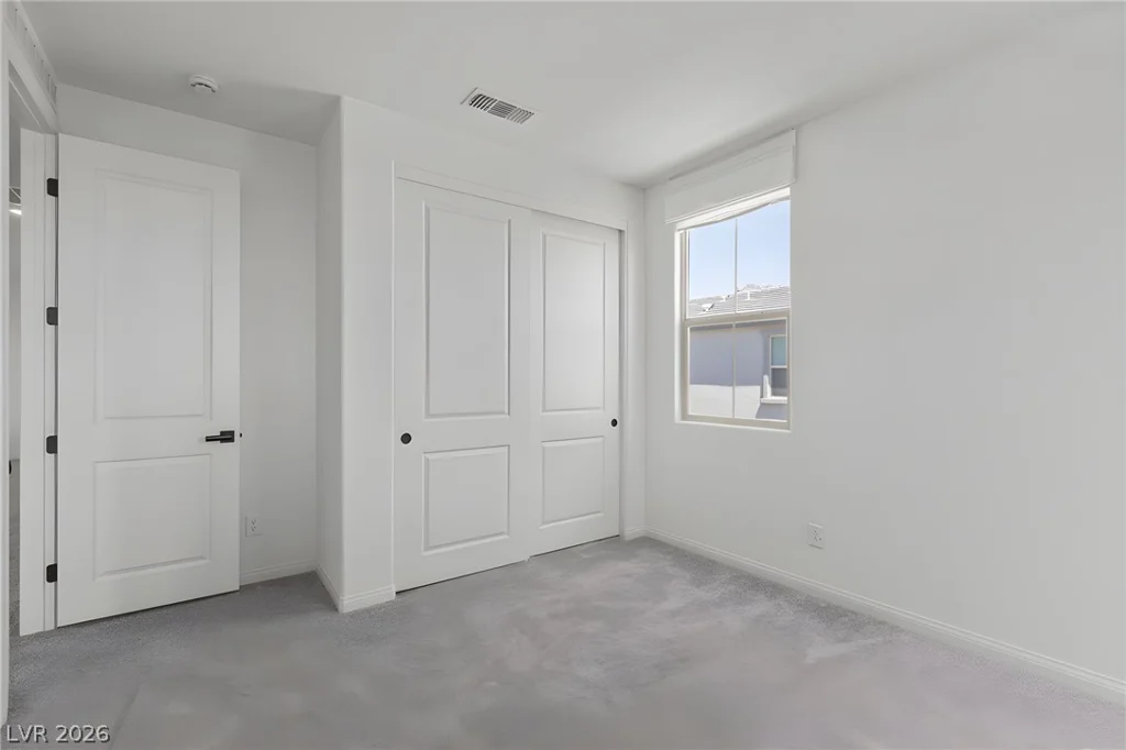 647 La Vista Acres, Las Vegas, NV 89138