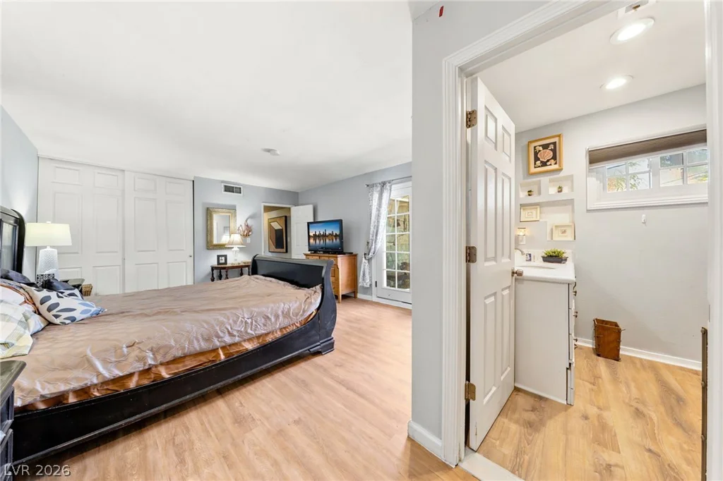 1631 Ottawa, Las Vegas, NV 89169