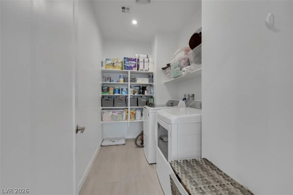 4112 Landberg, Las Vegas, NV 89141