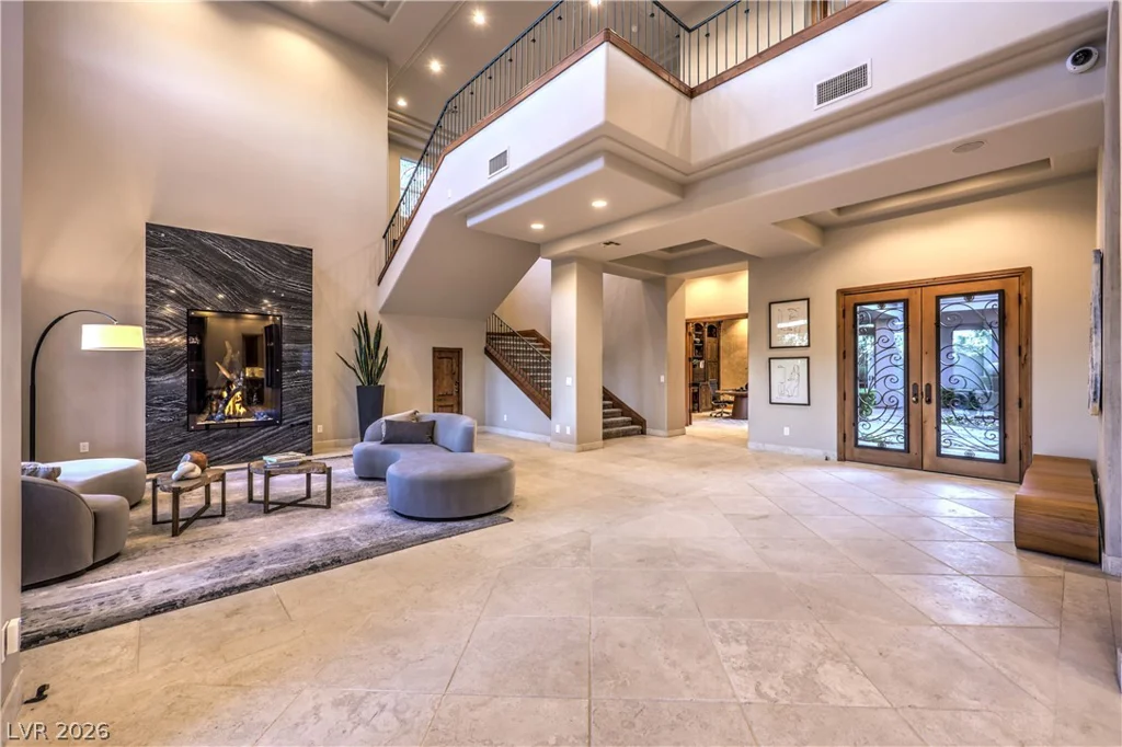 9704 Highridge, Las Vegas, NV 89134
