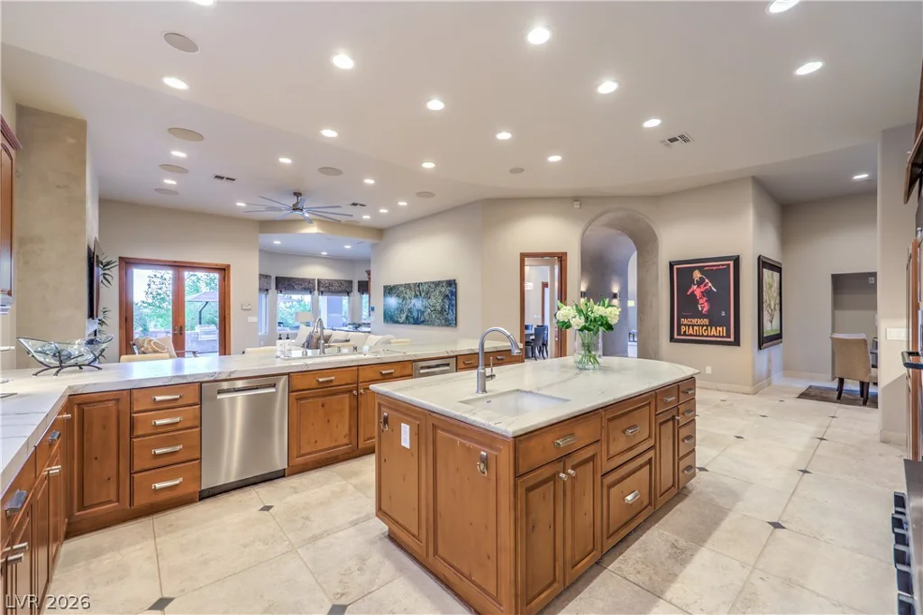 9704 Highridge, Las Vegas, NV 89134