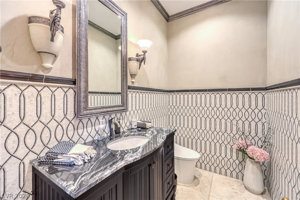 9704 Highridge, Las Vegas, NV 89134