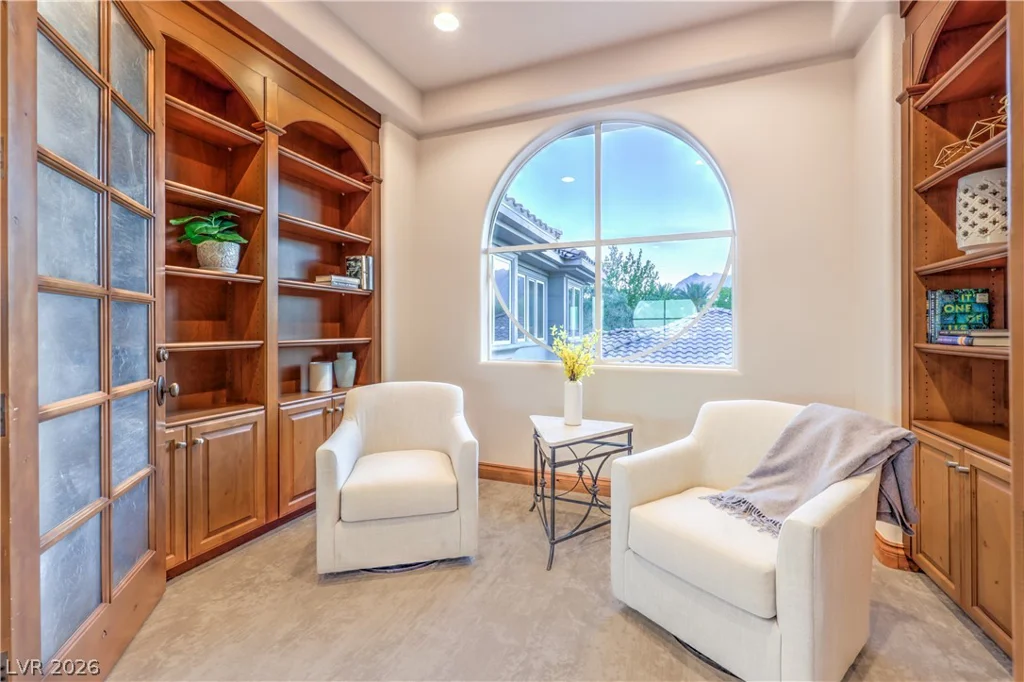 9704 Highridge, Las Vegas, NV 89134