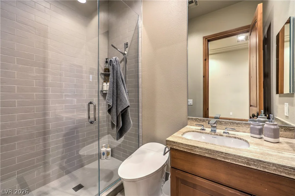 9704 Highridge, Las Vegas, NV 89134