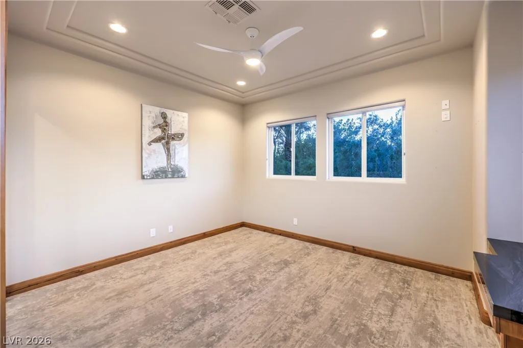 9704 Highridge, Las Vegas, NV 89134
