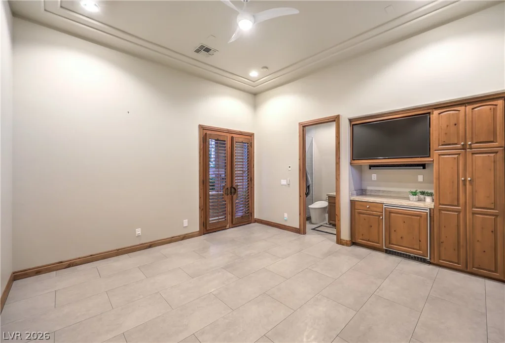 9704 Highridge, Las Vegas, NV 89134