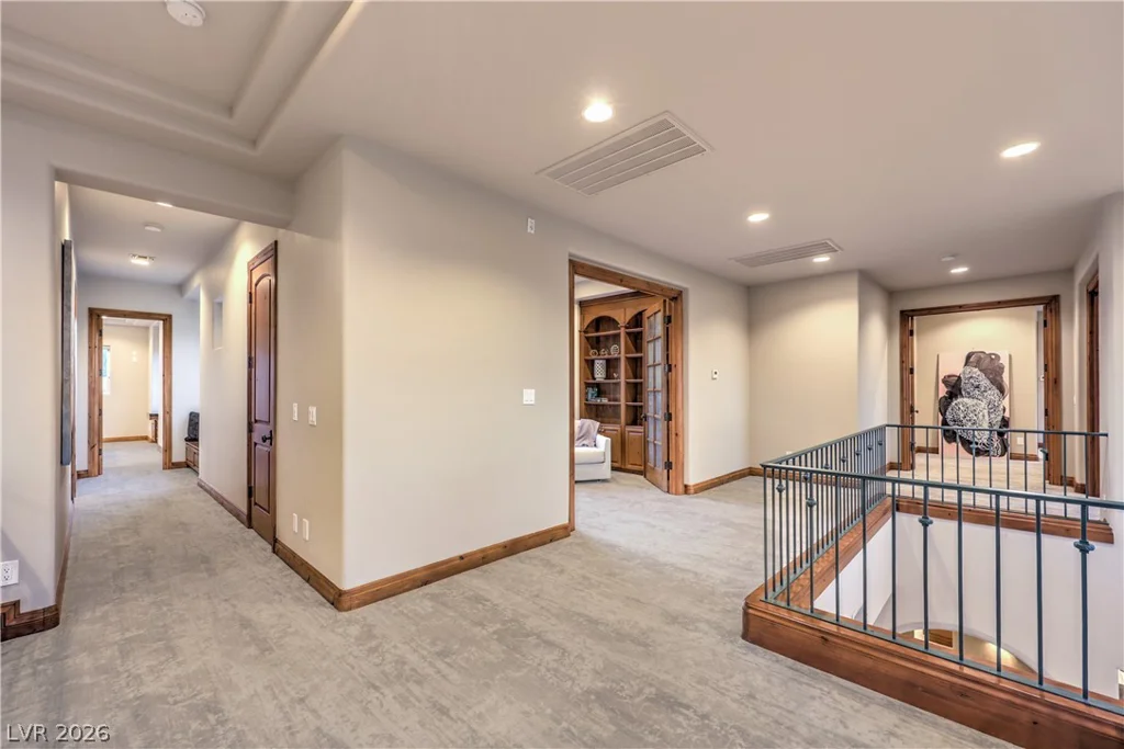 9704 Highridge, Las Vegas, NV 89134