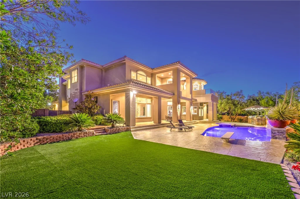 9704 Highridge, Las Vegas, NV 89134