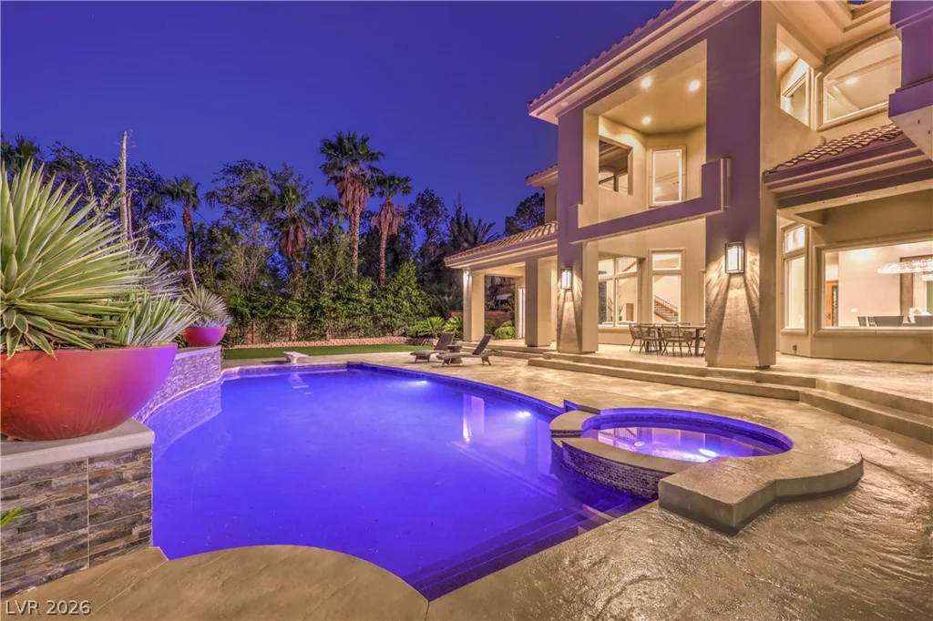 9704 Highridge, Las Vegas, NV 89134