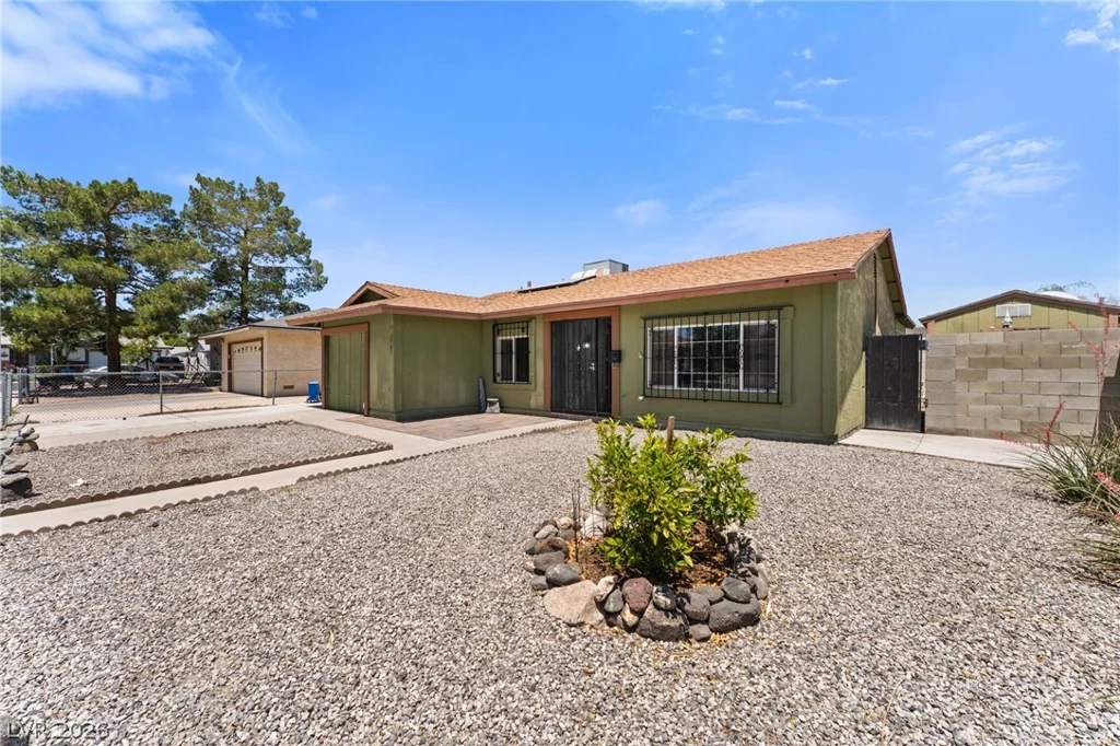 2905 Brady, Las Vegas, NV 89101