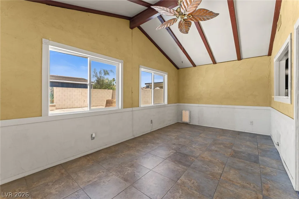 2905 Brady, Las Vegas, NV 89101